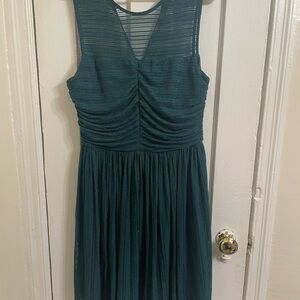Maggy London Cocktail Dress Green Shimmer Sheer Neckline Draped Body Size 8